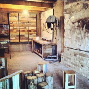 Location d'Atelier d'Artiste / Salle d'exposition Location d'Atelier d'Artiste / Salle d'exposition